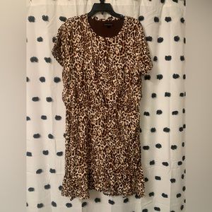 Banana Republic Cheetah print Dress size XL